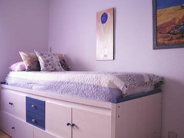 Roomlala | Alojamento partilhado no rio em Madrid
