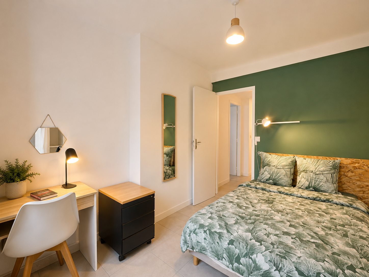 Quarto Em Casa Do Anfitrião Nîmes 673451