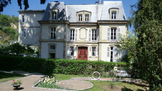 Estudio Independiente La Bourboule 111074