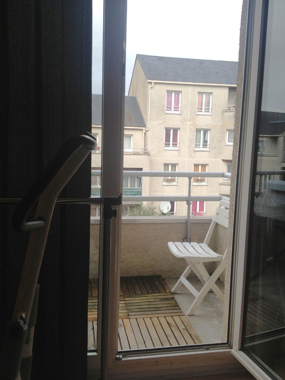 Colocación Le Plessis-Trévise 99142