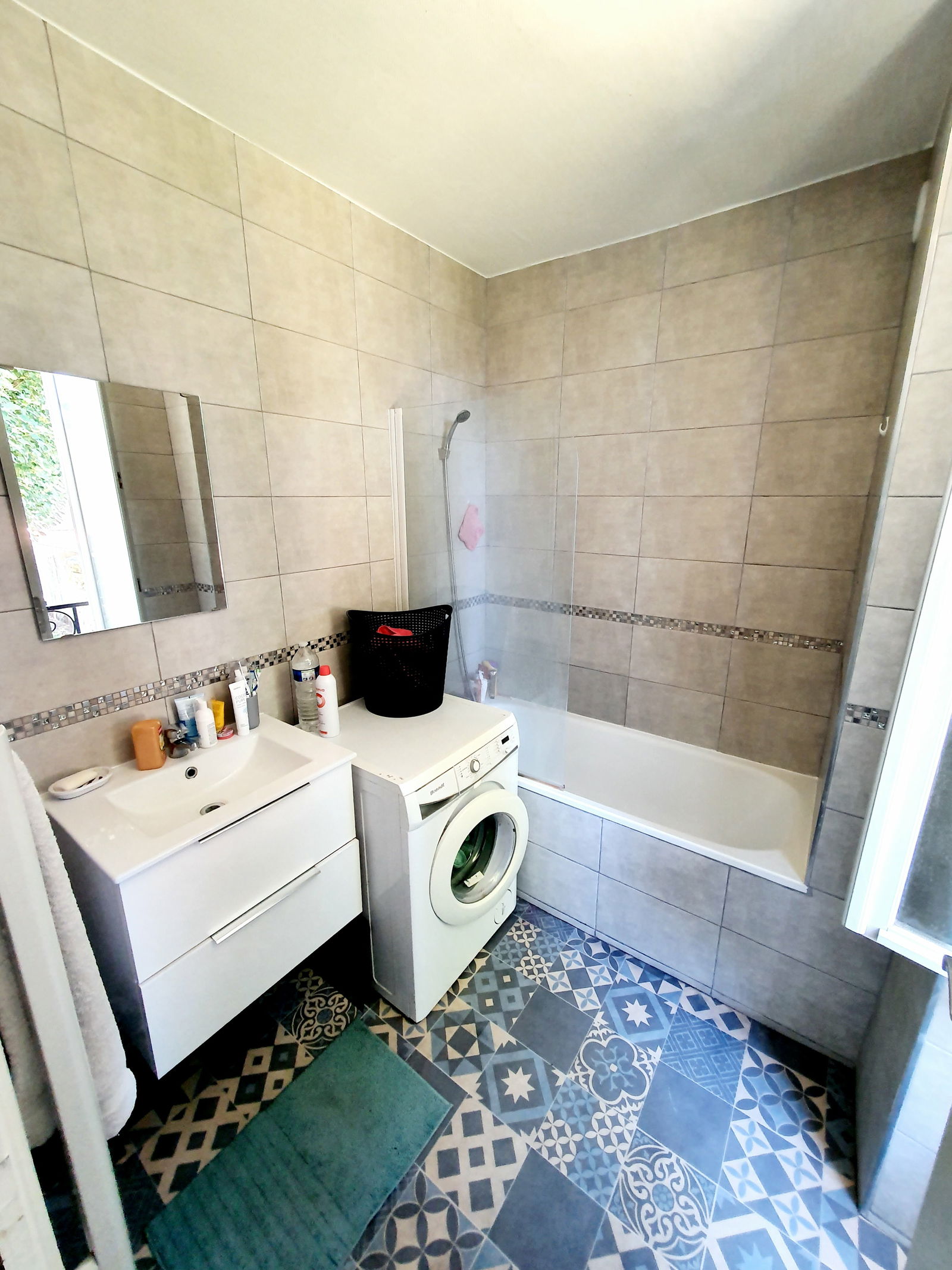Colocación Pontoise 249950