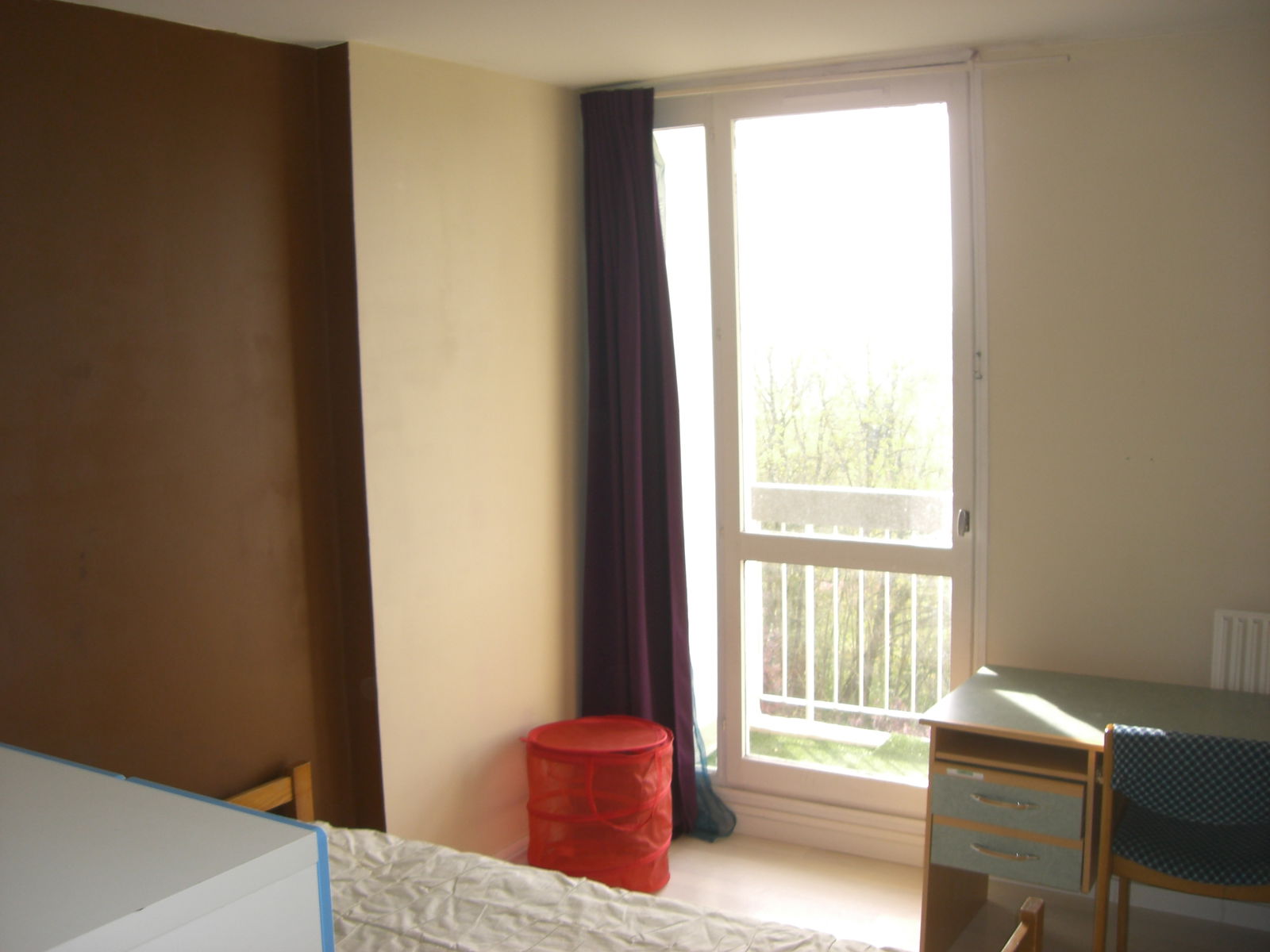 Colocación Cergy 72384