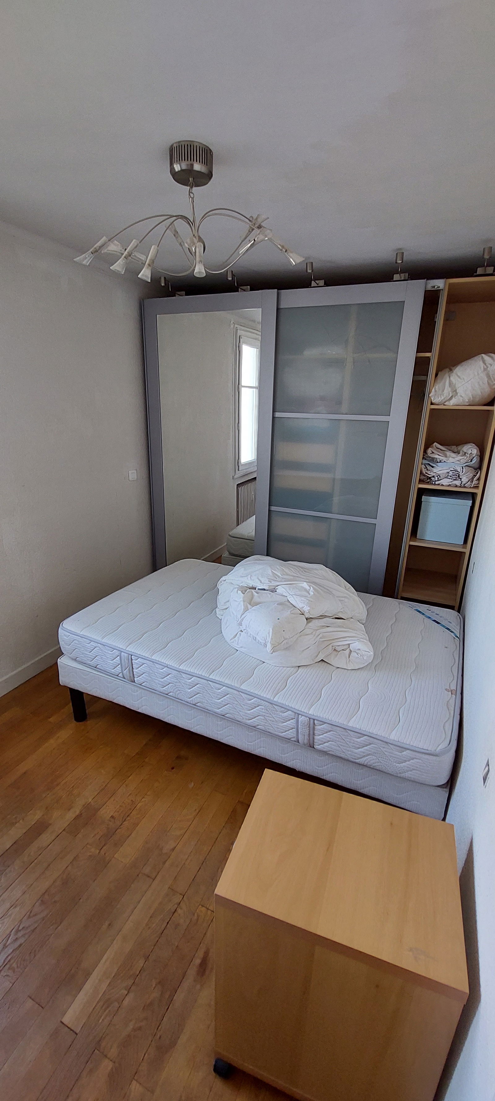 Colocación Lyon 256833