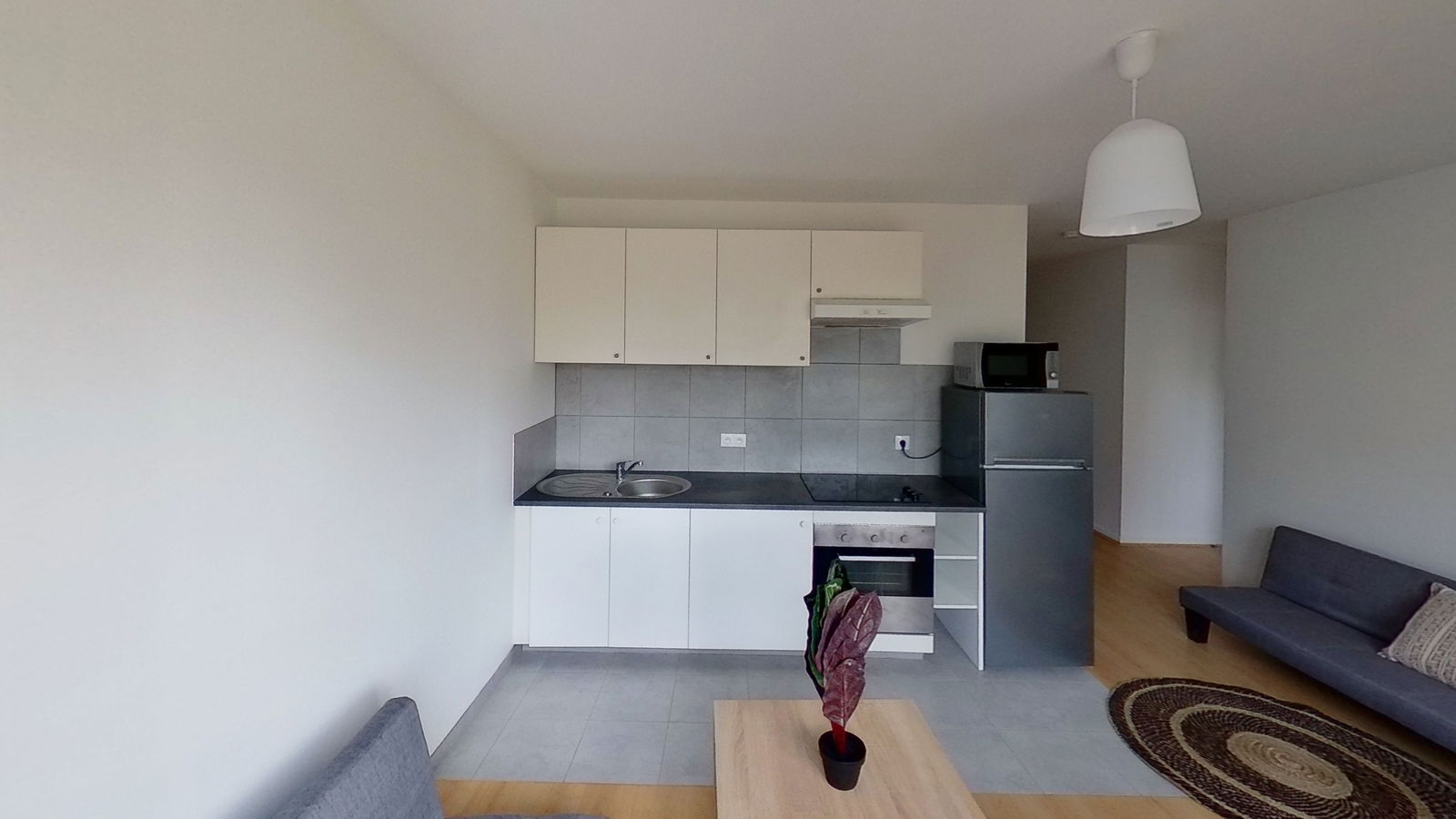Estudio Independiente Pontoise 250051