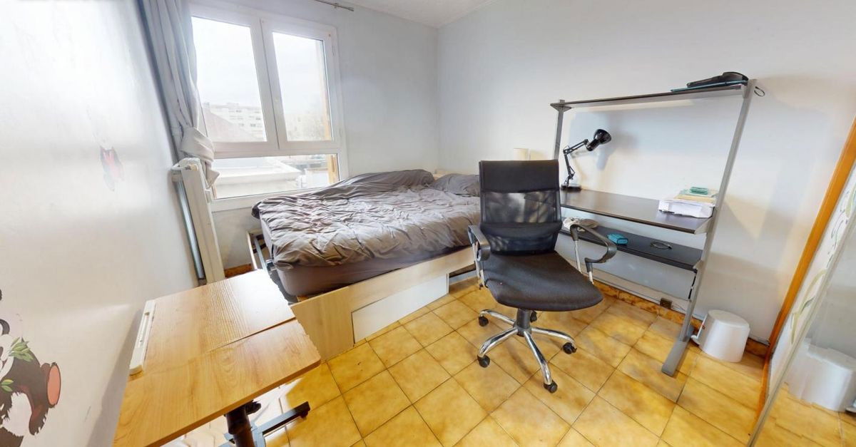 Colocación Vénissieux 494006