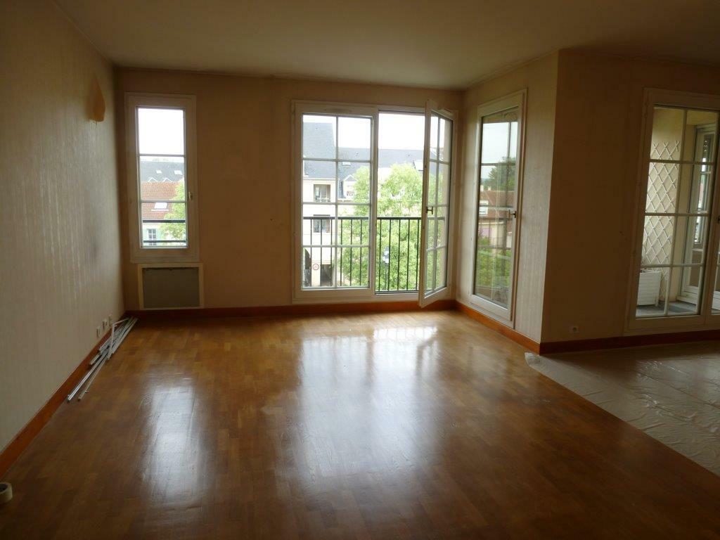 Colocación Cergy 121457