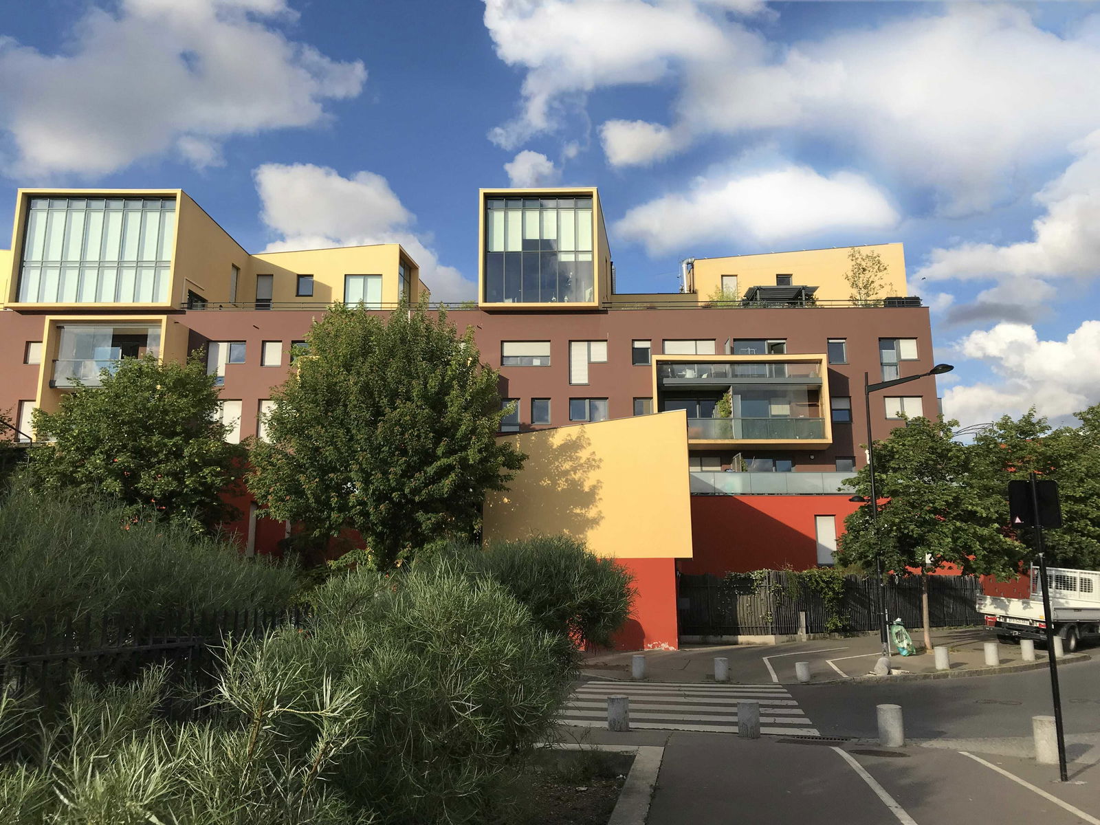 Colocación Aubervilliers 225105