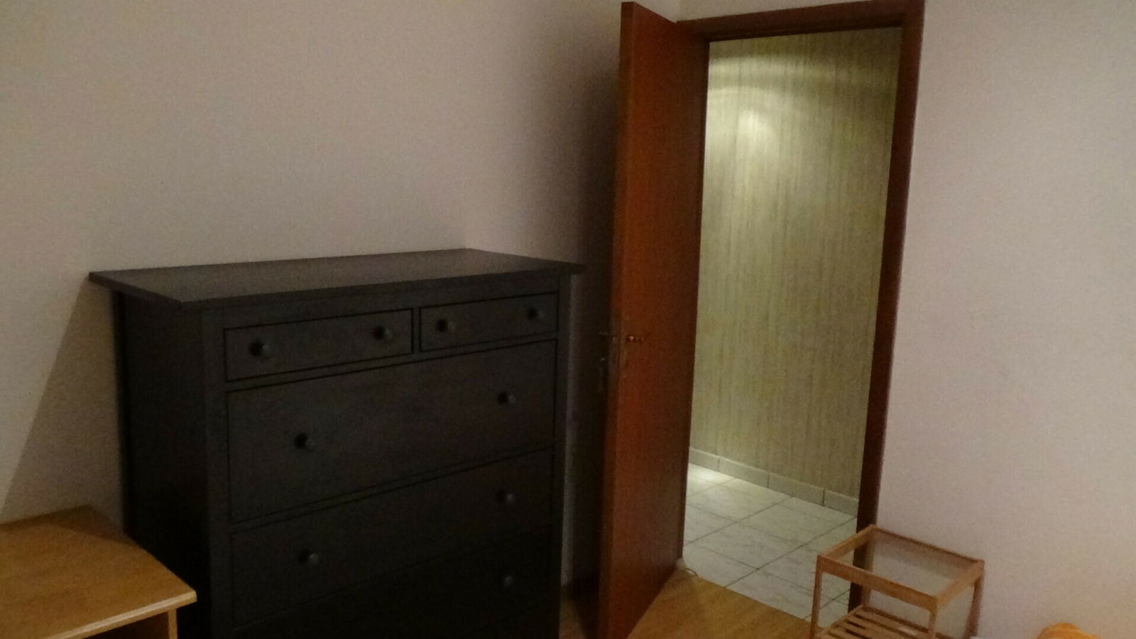 Colocación Nivelles 74213