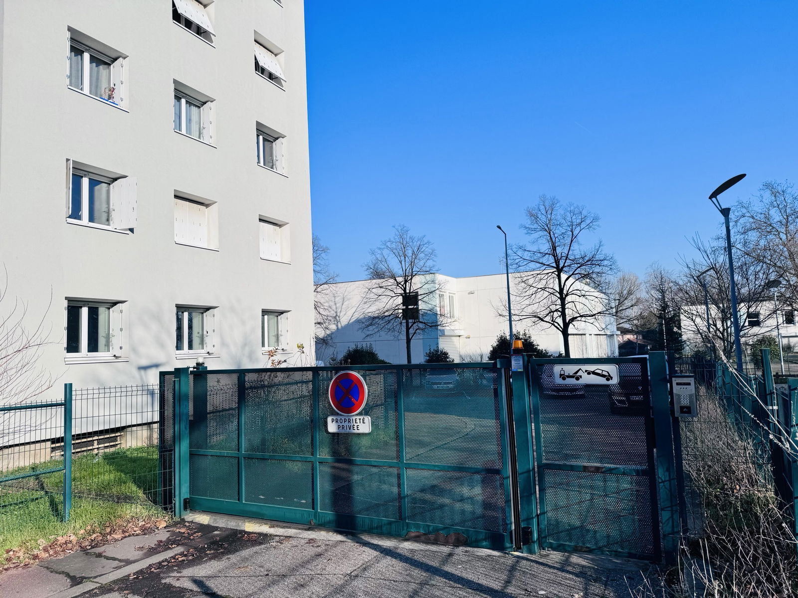 Colocación Vénissieux 473897