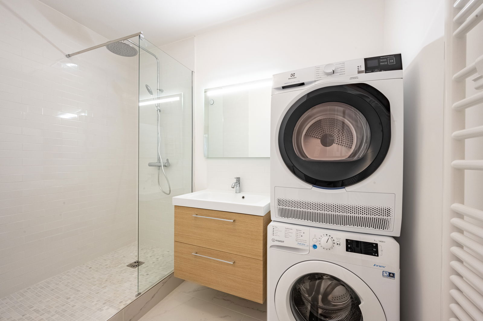 Colocación Pontoise 255908
