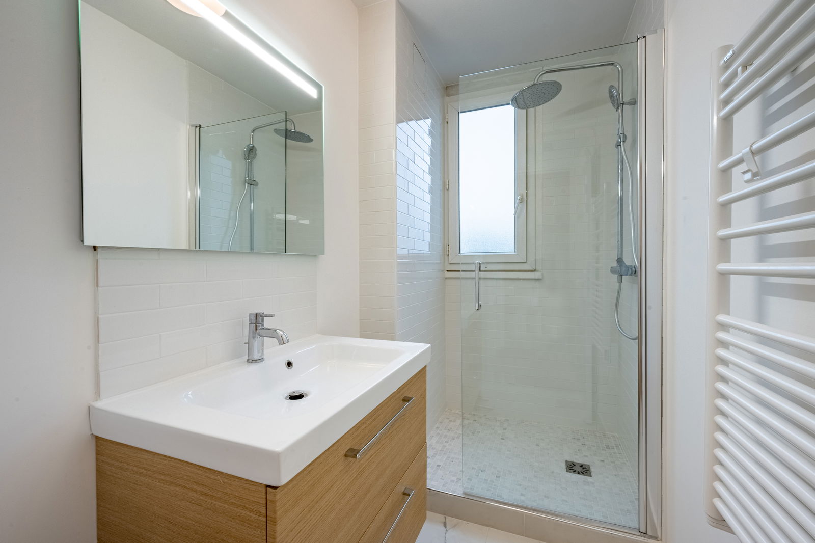 Colocación Pontoise 255908