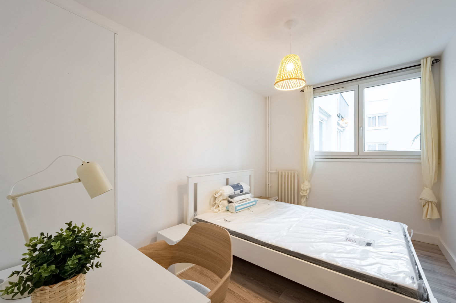 Colocación Pontoise 255908