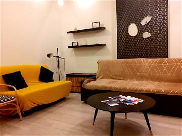 Roomlala | Alojamiento Completo: 2 Confortables Habitaciones