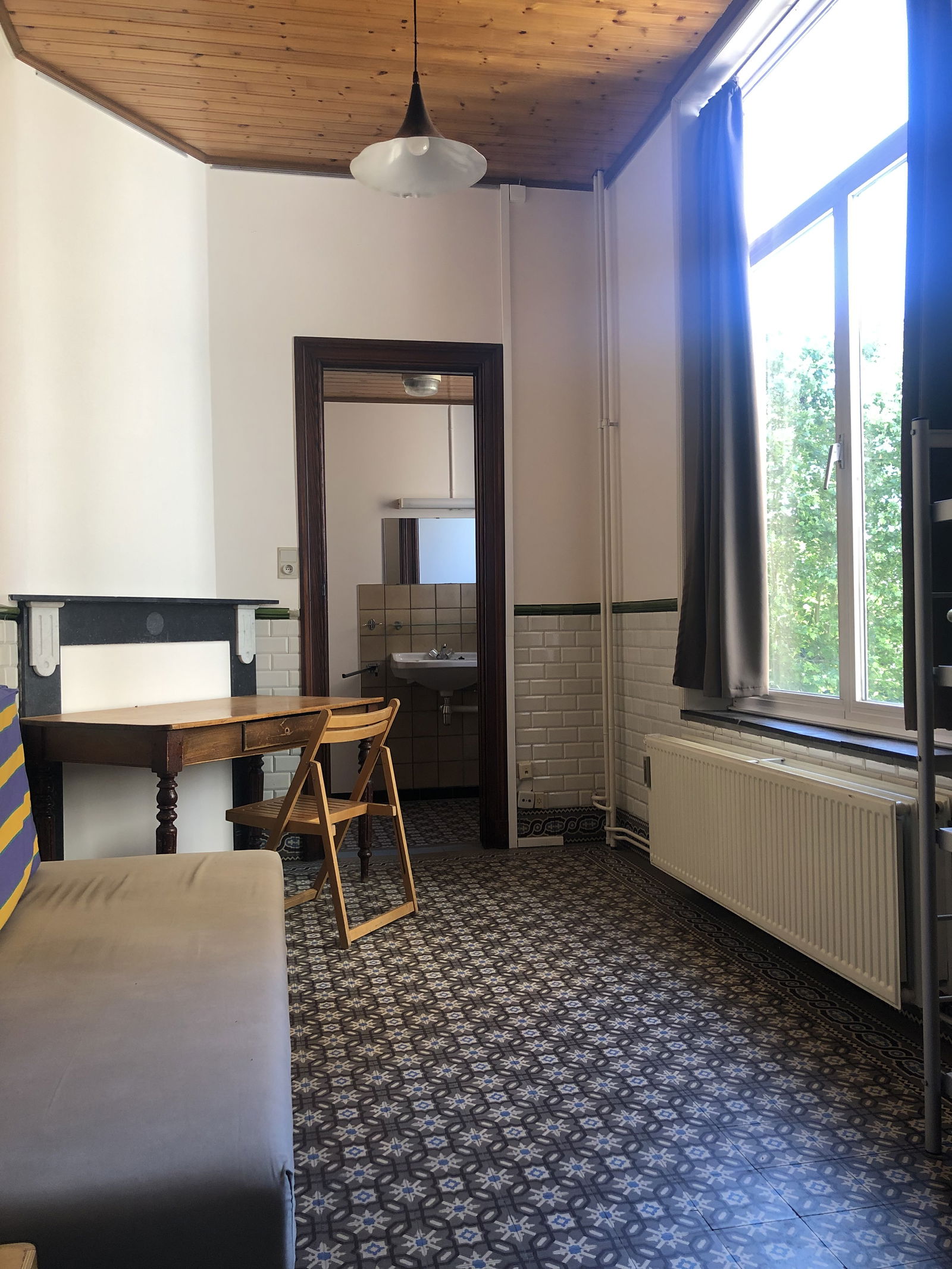 Colocación Ixelles 491129