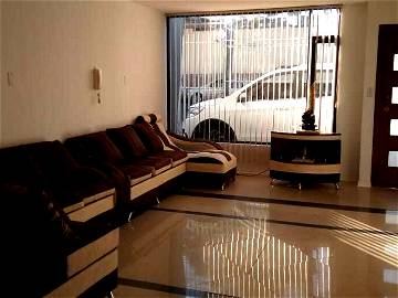 Room For Rent Quito 228261-1