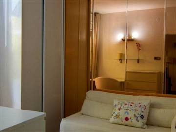 Roomlala | Alquiler de habitación con baño privado
