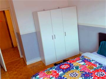 Roomlala | Alquiler de habitación en Ginebra