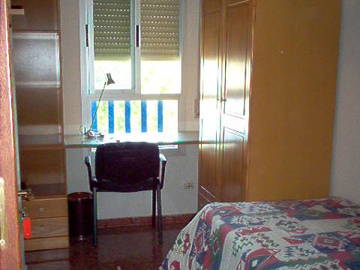 Room For Rent Granada 33866