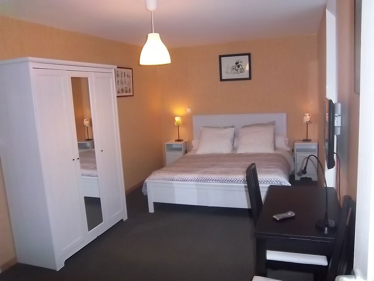 Habitaciones De Huéspedes Godewaersvelde 68622