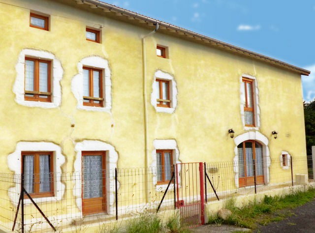 Habitaciones De Huéspedes Chomelix 37211