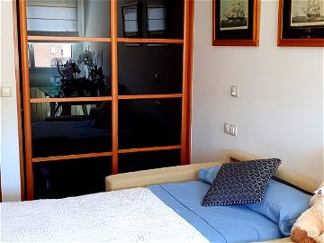 Roomlala | Alquiler Habitacion Individual Con Baño Completo Compartido