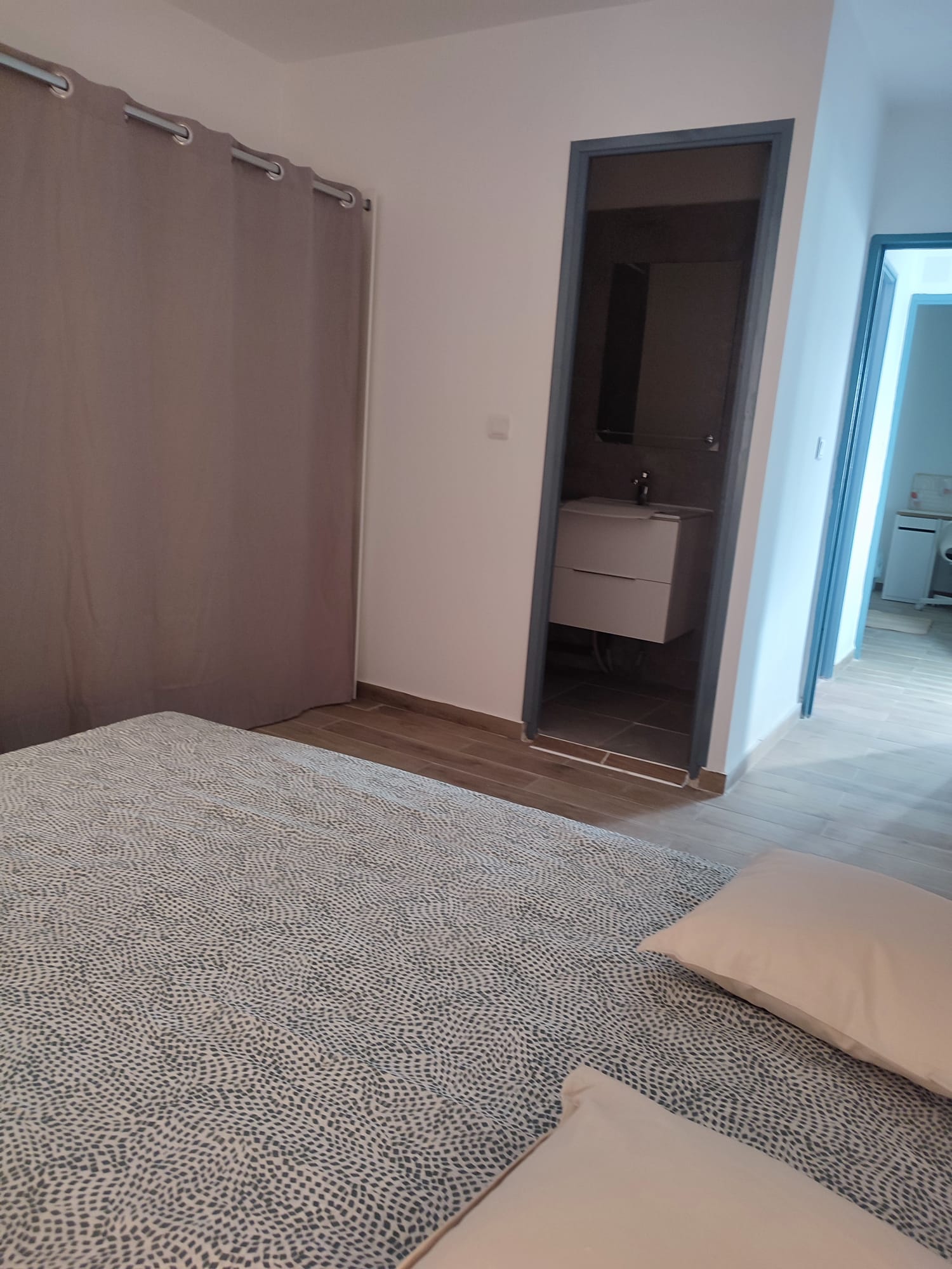 Colocación Nîmes 278196