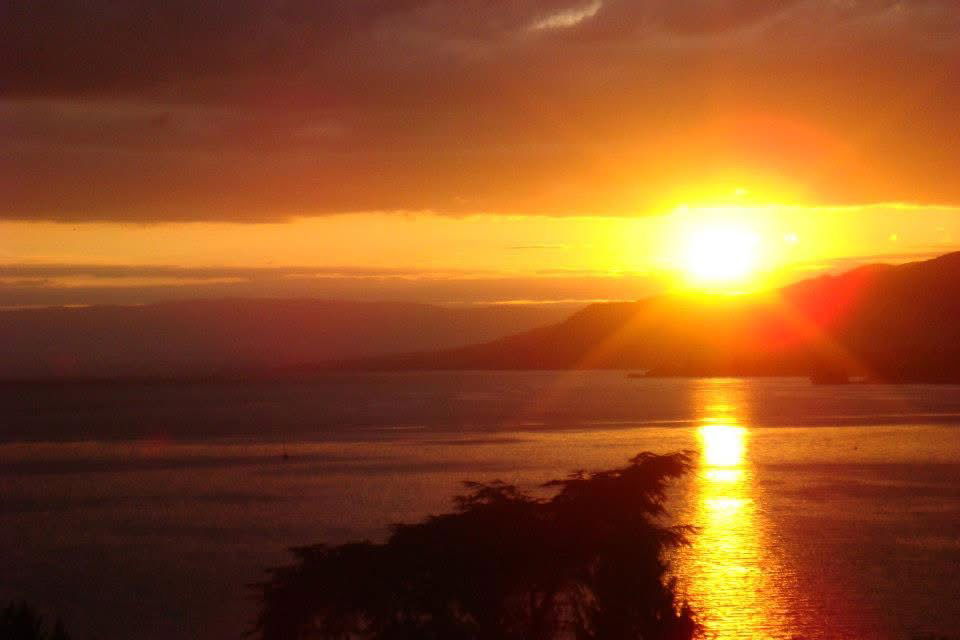 Toda La Casa Montreux 414339