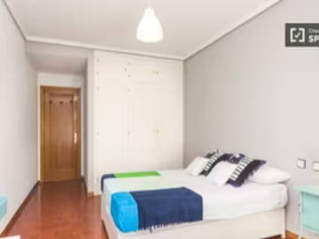 Homestay Pamplona 525489-5