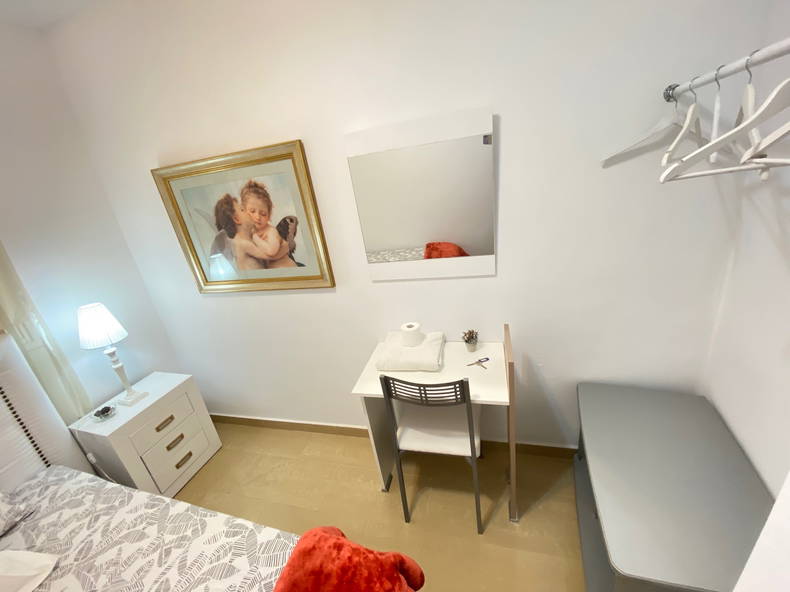 Homestay Alcalá 248917-4