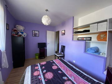 Roomlala | Alquilo una habitación a un local