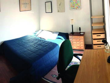 Roomlala | Alquilo una habitación a una estudiante en un apartamento en 