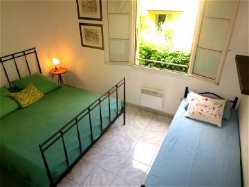 Roomlala | Altes Nizza, 2 Zimmer, Parkplatz, Loggia, Ruhe, Sonne