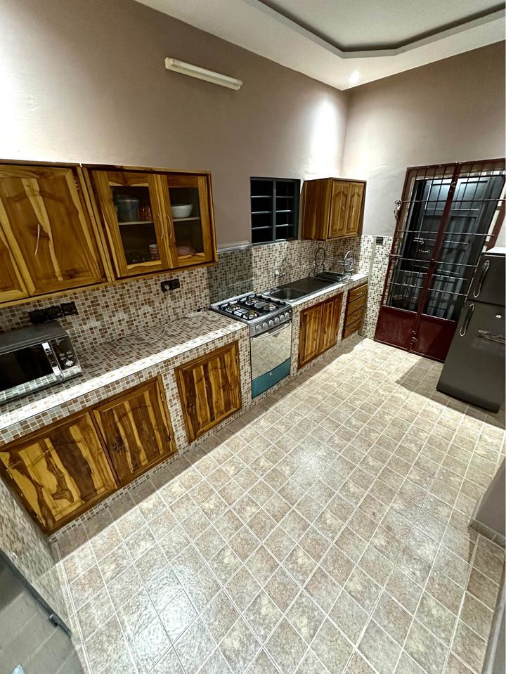 Hospedagem Em Casa De Família Lomé 439684