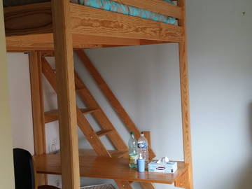 Roomlala |  Alugar Pequeno Estúdio Independente 22 M2