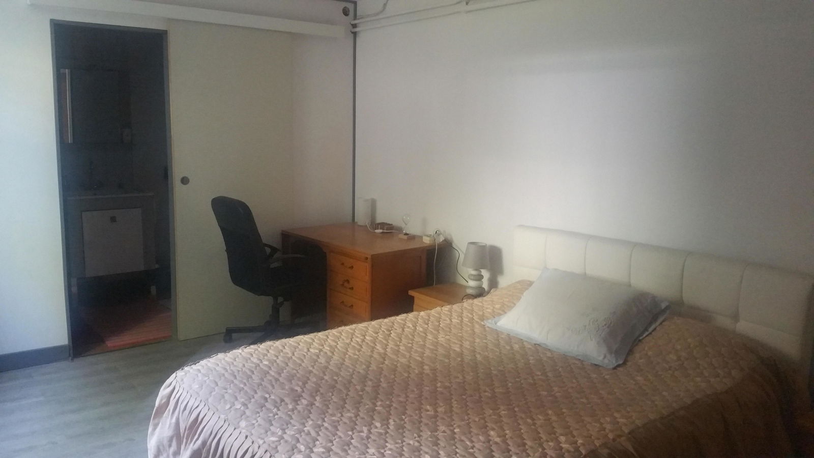 Hospedagem Em Casa De Família Neuilly-sur-Marne 9170