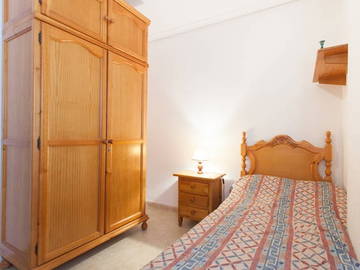 Roomlala | Alugo um quarto aconchegante e barato