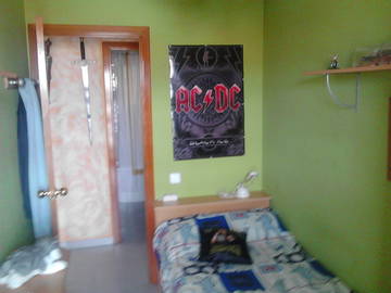 Roomlala | Alugo um quarto com banheiro exclusivo