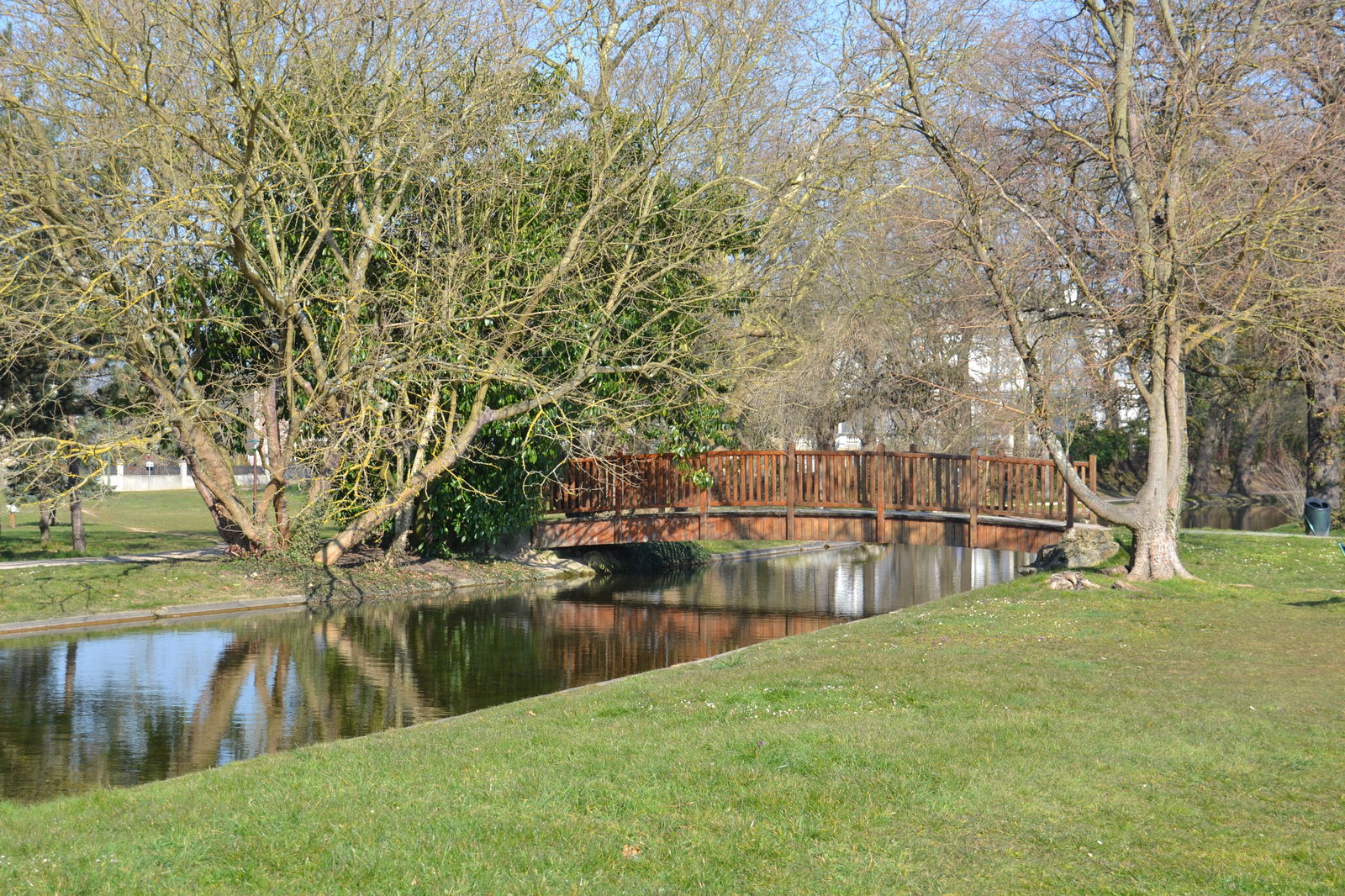Hospedagem Em Casa De Família Le Vésinet 242300