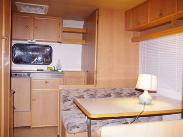 Roomlala | Aluguel de caravanas e casas