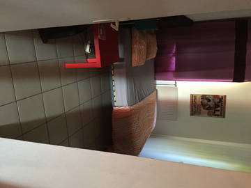 Roomlala | Aluguel de quarto Antígona