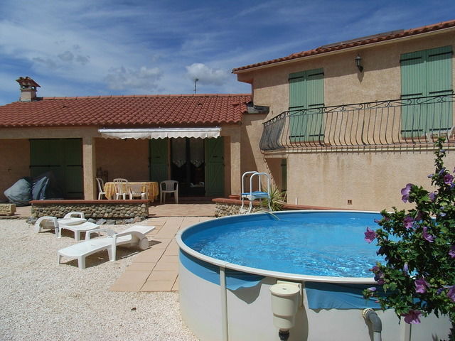 Hospedagem Em Casa De Família Baixas 6658