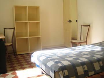 Roomlala | Aluguel mobiliado, espaçoso e luminoso