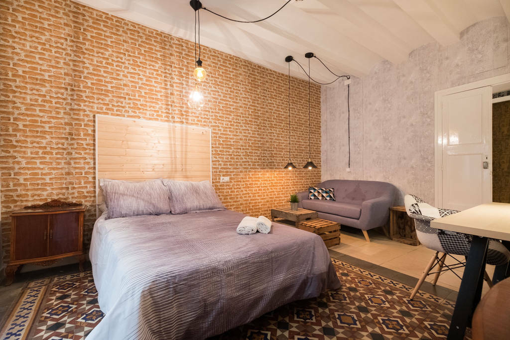 Homestay Barcelona 200321