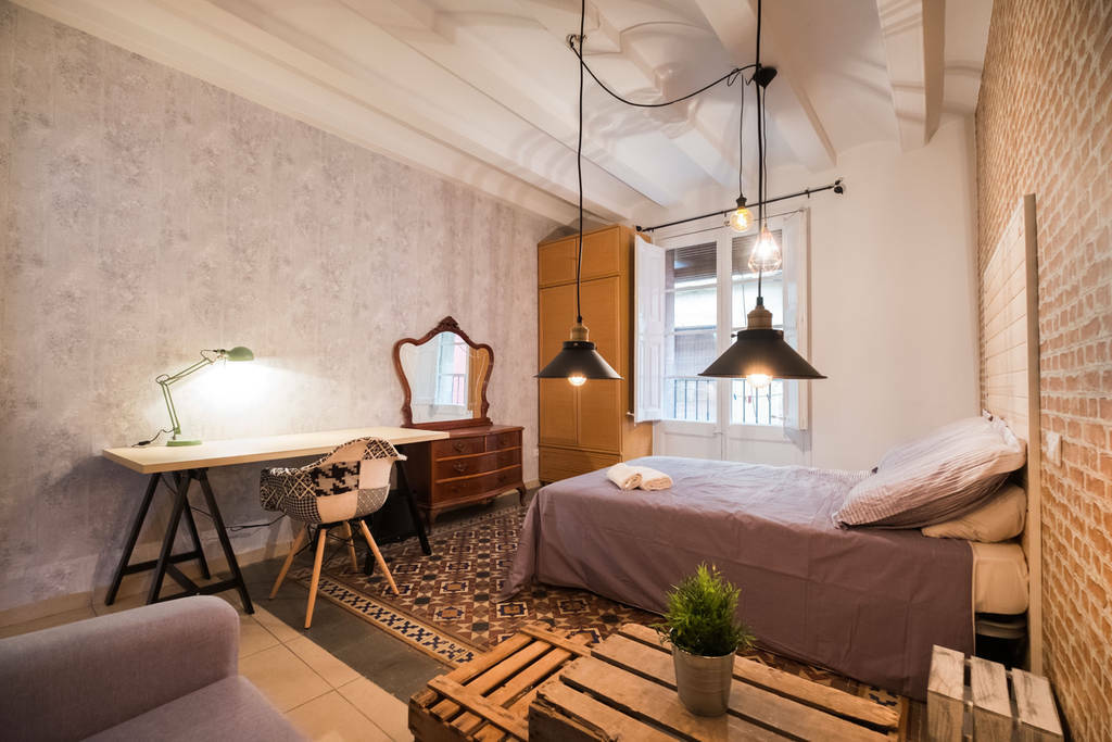 Homestay Barcelona 200321