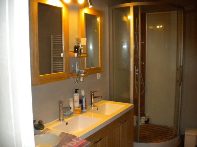 Onofhängeg Studio La Rochelle 49200