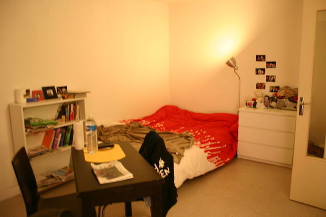 Onofhängeg Studio Lyon 20004