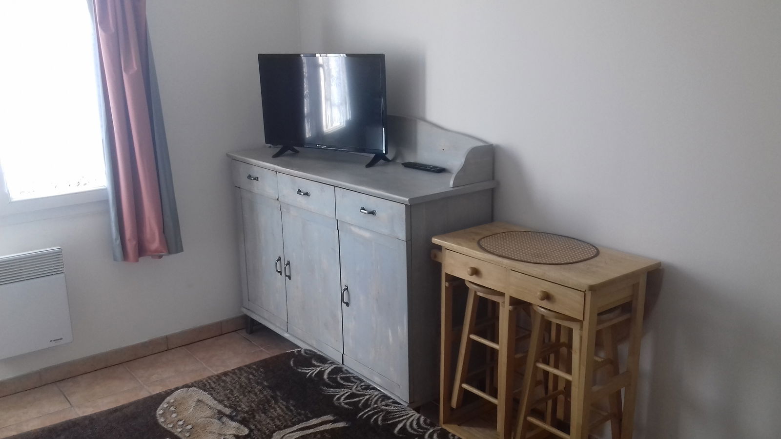 Homestay Trouy 33205