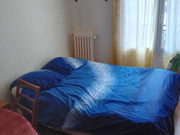 Roomlala | Ampia stanza in affitto. La sua camera da letto e la sala da pranzo