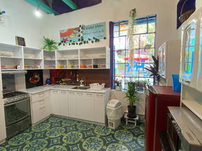Spacious Room With Interior Window