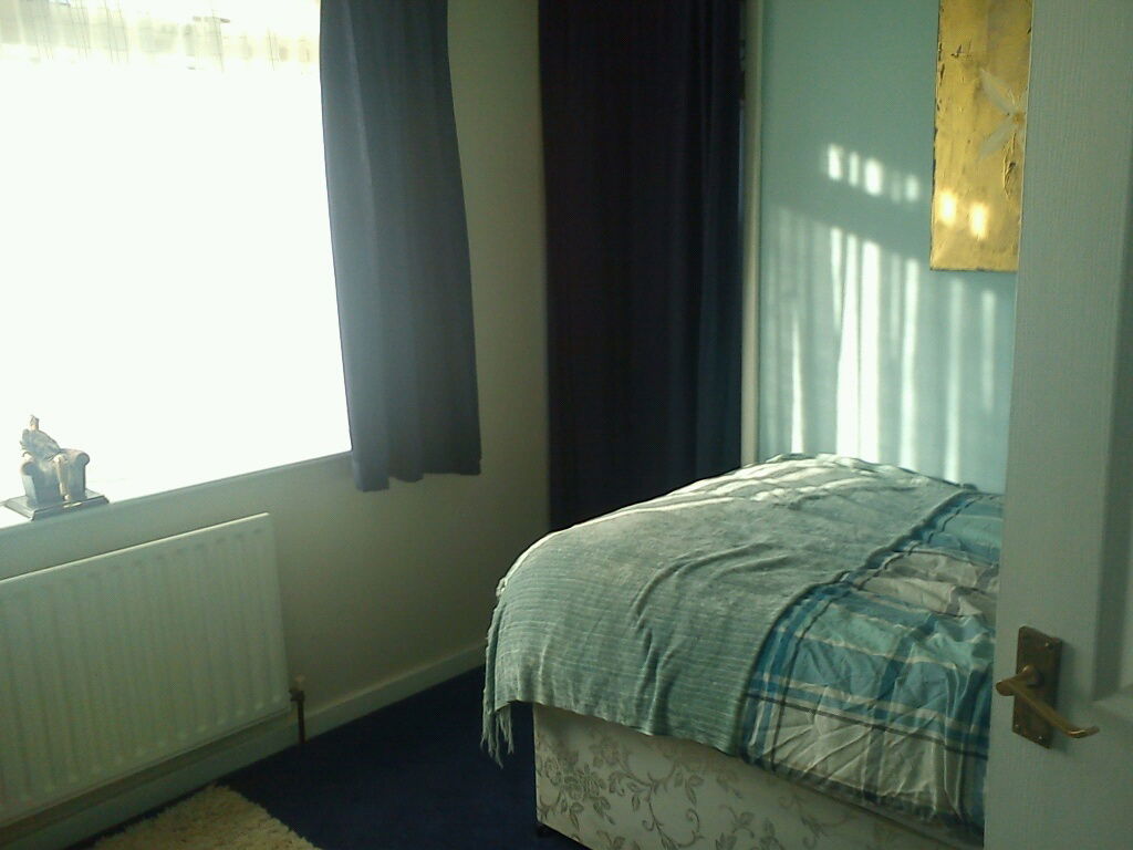 Quedarse En Casa Northolt 100814